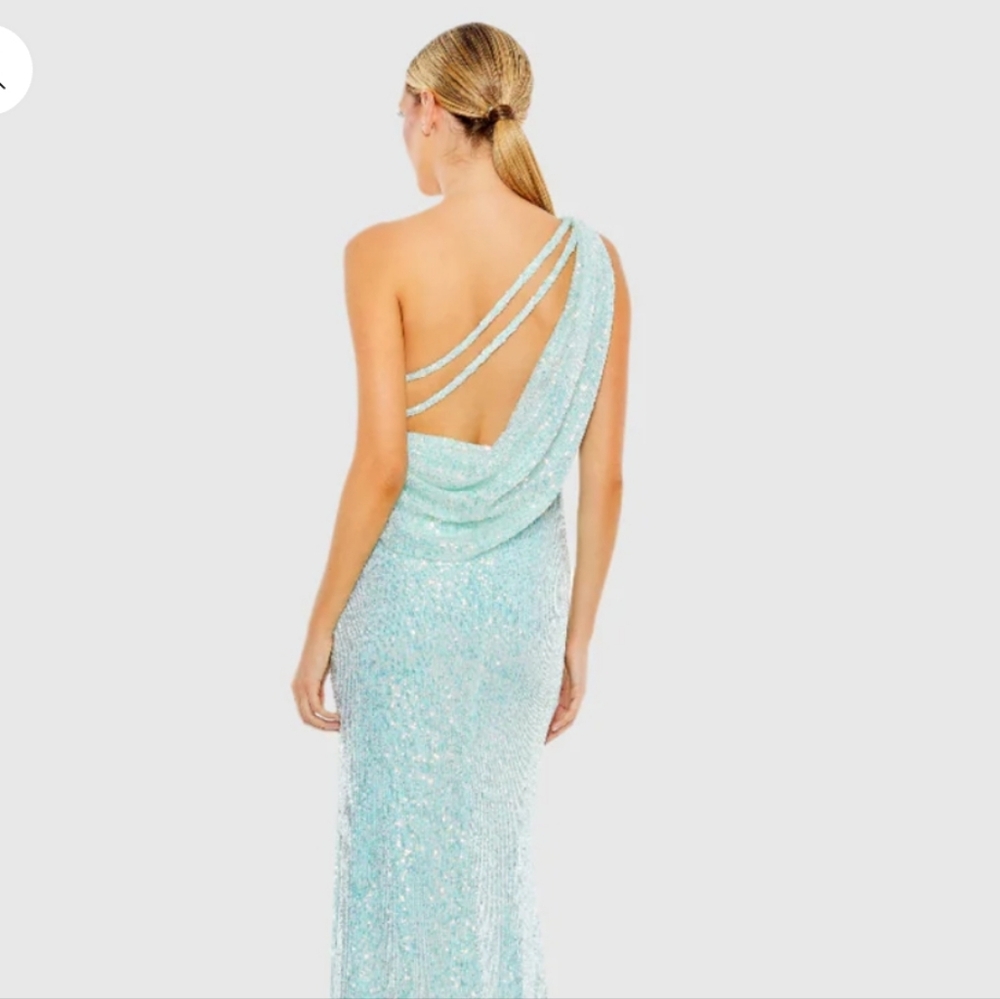Ieena for Mac Duggal Ice Blue One Shoulder Sexy Open Back Gown Size 2